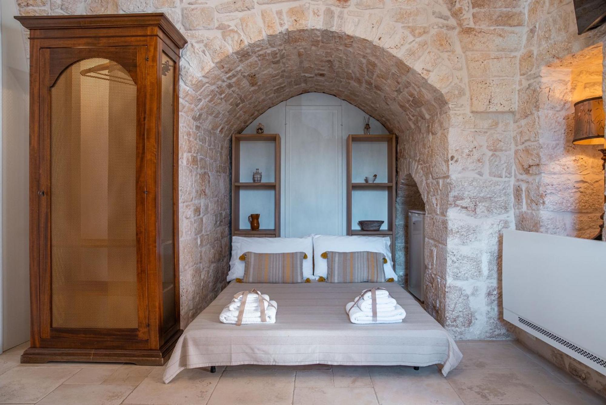 Le Casette In Gravina Luxury Villa Castelli Eksteriør bilde